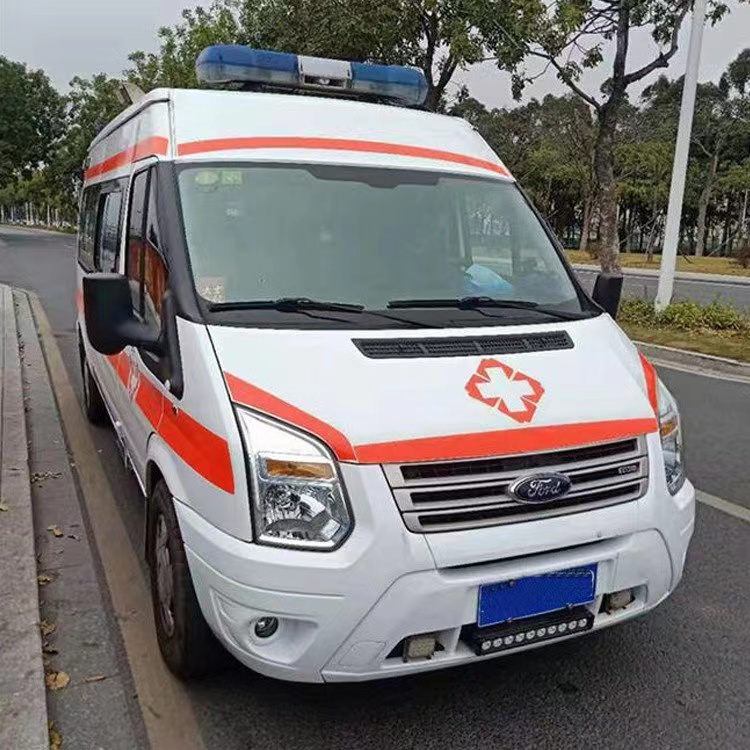 阿拉山口用途不同，救护车装备标准也不同